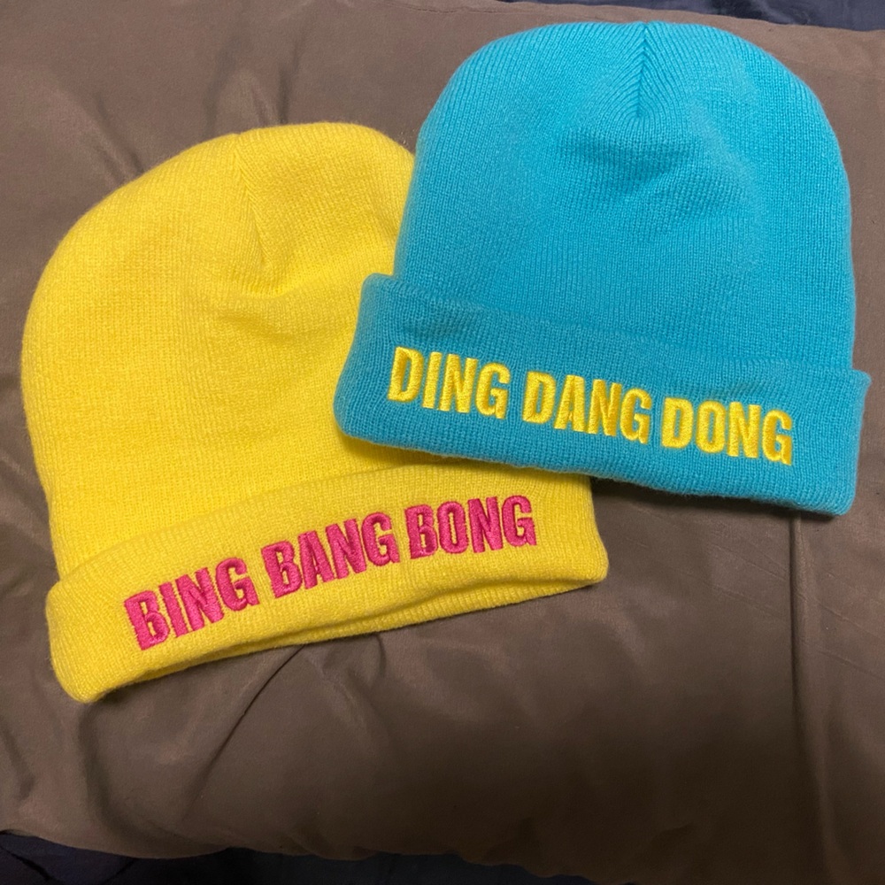 Drag Race UK beanie set